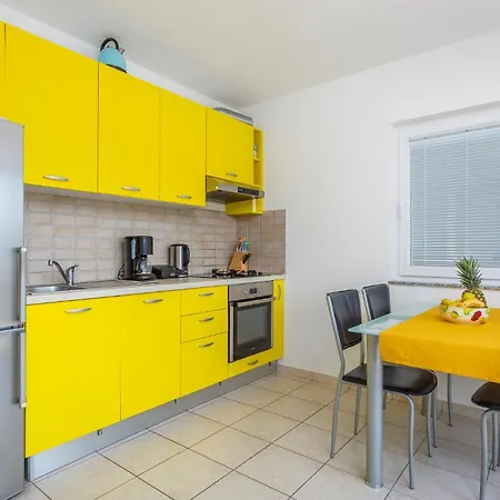 3 Bedroom Awesome In