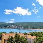 3 Bedroom Cozy In Dobrinj