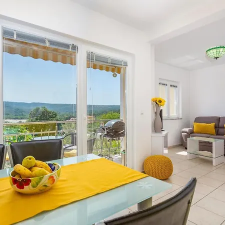 3 Bedroom Awesome In *