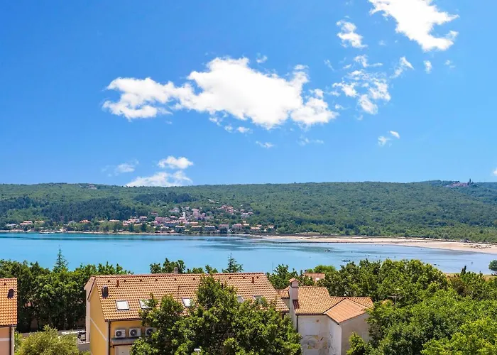3 Bedroom Cozy In Dobrinj