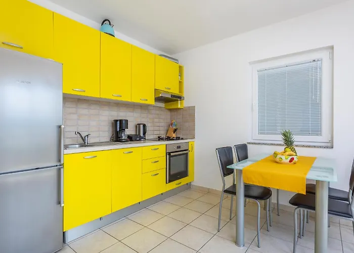 3 Bedroom Cozy In
