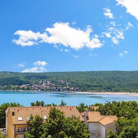 3 Bedroom Awesome In Dobrinj
